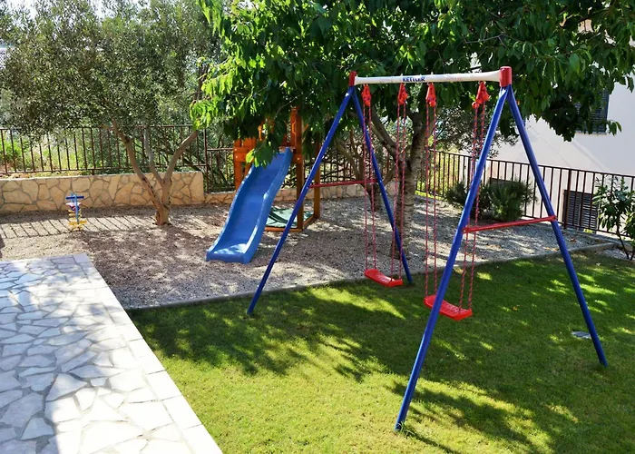 Mit Grill- Terrasse Und Garten By Interhome Apartman